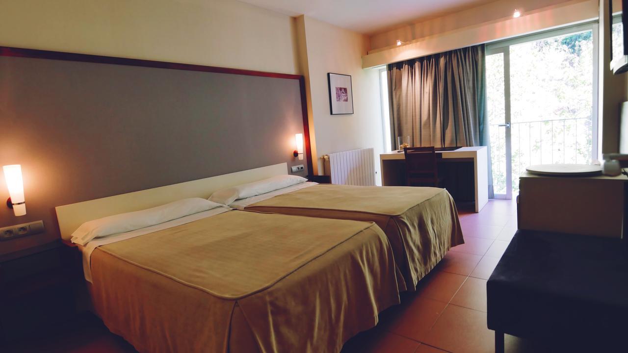 Balneario De Tus Hotel Yeste Exterior photo
